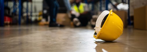 Страхова виплата може бути призначена людині, або родичам в разі смерті потерпілого