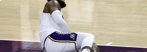 ЛеБрон пропустит несколько матчей Лейкерса в NBA
