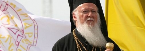 Верующие Украины провели массовые акции против приезда патриарха Варфоломея (видео)