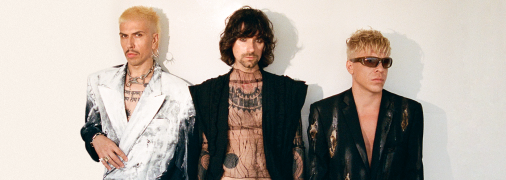 Quest Pistols дает два-три концерта в месяц и возвращаться в Украину не спешит