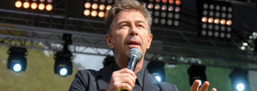 Валерій Сюткін старався прислужитись кремлю