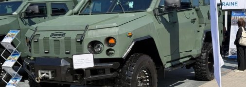 Усиленная защита и пункт управления ПВО: "Украинская бронетехника" представила обновленные машины "Новатор"