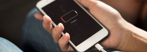 Це пов'язано з особливостями сучасних акумуляторів