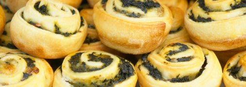 Хрустящие рулеты с сыром и шпинатом (видео-рецепт)