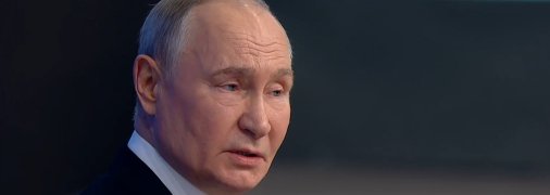 Володимир Путін приїхав на завод, де зганьбився