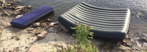 Спасатели прекратили поиски семьи на Киевском море: что произошло (фото) 