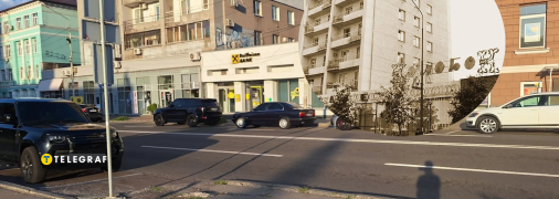 На місці кафе "Колобок" у Дніпрі тепер працює банк