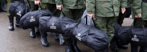 Сейчас в Украине воюет около полумиллиона россиян