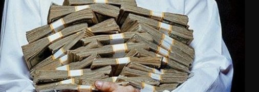 На следующий день после выборов чиновникам вернули сокращенные зарплаты