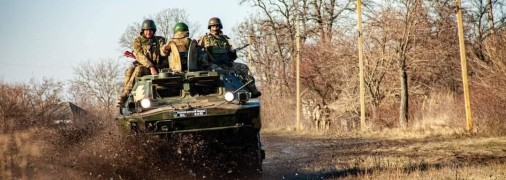 Украинские военные готовы бить врага в любую погоду