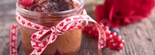 Рецепты на День Валентина: Шоколадный мусс с малиной