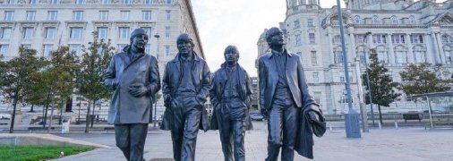 Знаменитий пам'ятник легендарній ліверпульській четвірці The Beatles