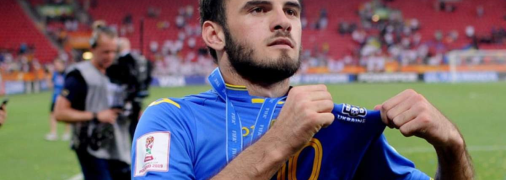 Украинец играет за польскую команду с лета