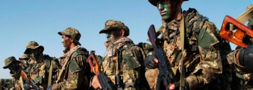 "Грабежи, игра ва-банк и разборки с Западом": что забыли в Ливии российские наемники