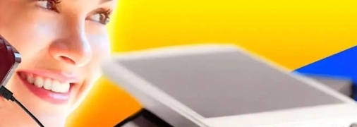 Когда мобильный телефон заряжается - лучше его не трогать