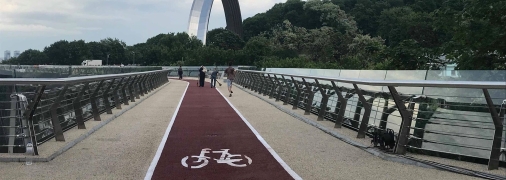 Стеклянный мост в Киеве