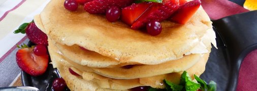 Смачно і просто: дріжджові млинці на Масляну