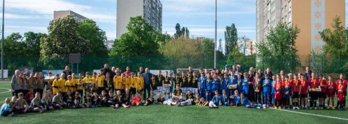 "Сильнее вместе": дети из футбольной секции при поддержке Favbet Foundation приняли участие в фестивале ко Дню Европы