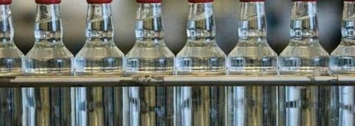 В Україні планують підвищити ціни на алкоголь: наскільки подорожчають горілка та коньяк