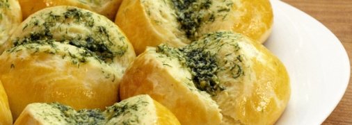 Чесночные булочки - видео рецепт