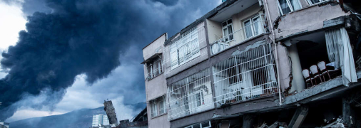 Багато будівель у Туреччині не витримують землетрусів