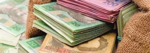 Гривня зміцнює позиції до євро і злотого, але просіла відносно долара і рубля: курс валют на 29 квітня