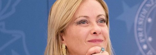 Джорджа Мелоні