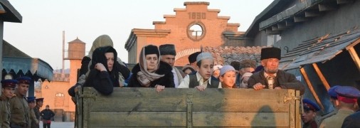 Кадр з фільму "Хайтарма" (2013), в якому розповідається про депортацію кримських татар 18—20 травня 1944 року