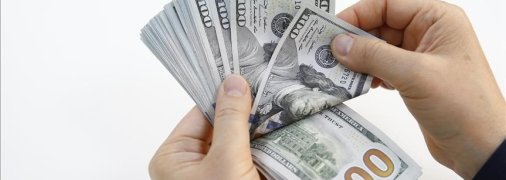 Россия хочет отказаться от доллара и западных платежных систем: возможно ли такое и чем это обернется для страны