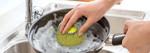 Как очистить сковородку от нагара