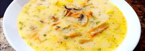 Сирний суп з куркою та грибами