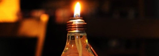 Така свічка спокійно горітиме близько 24 годин