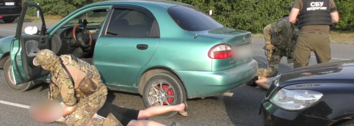 В Днепре преступная группа украла около 1,5 млн грн у погибших бойцов