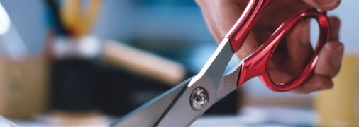 Ножиці просто заточити вдома (зображення створено за допомогою ШІ)