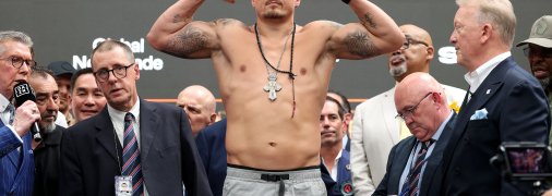 Олександр Усик