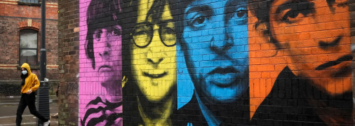 В Ливерпуле, родном городе The Beatles до сих пор рисуют их портреты на стенах