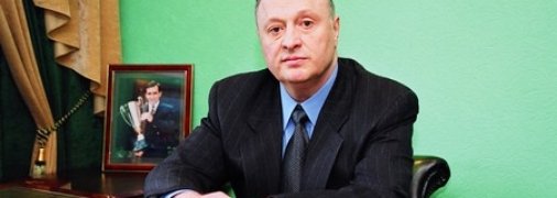 Геннадій Узбек