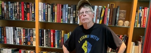 twitter.com/StephenKing