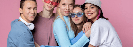 Привітання у картинках з Днем друзів 2025