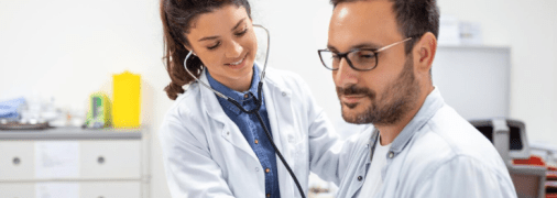 Надішліть знайомим медикам вітальну листівку