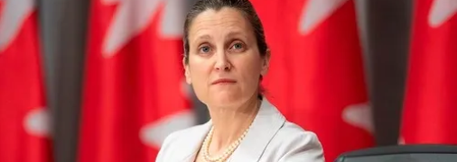 Христя Фриланд возглавляет канадский Минфин и является вице-премьером