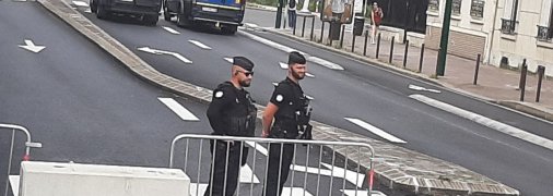 Полицейские охраняют Олимпиаду в Париже