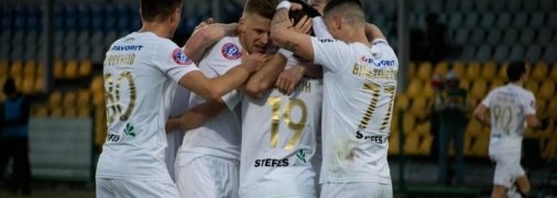 Первая команду УПЛ ушла на карантин