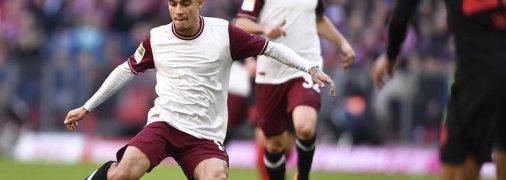 Челси нацелился на футболиста Баварии, принадлежащего Барселоне