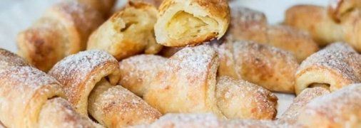 Нежные творожные рогалики