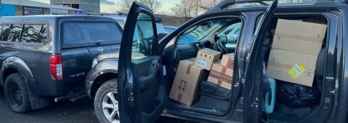 Потреба в гуманітарній допомозі на фронті та в тилу не зменшується. Фото з архіву Олександра Любишка