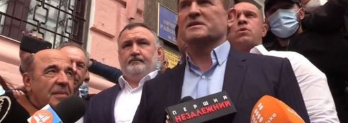 "Серьезное поражение власти". Почему суд отказался сажать Медведчука в тюрьму