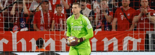 Андрей Лунин