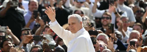 Папа Римський Лев XIV