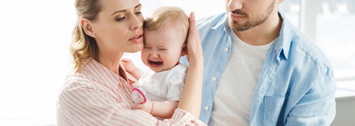 НЕбеспомощные родители: как бороться с коликами, вздутиями и запорами у малышей